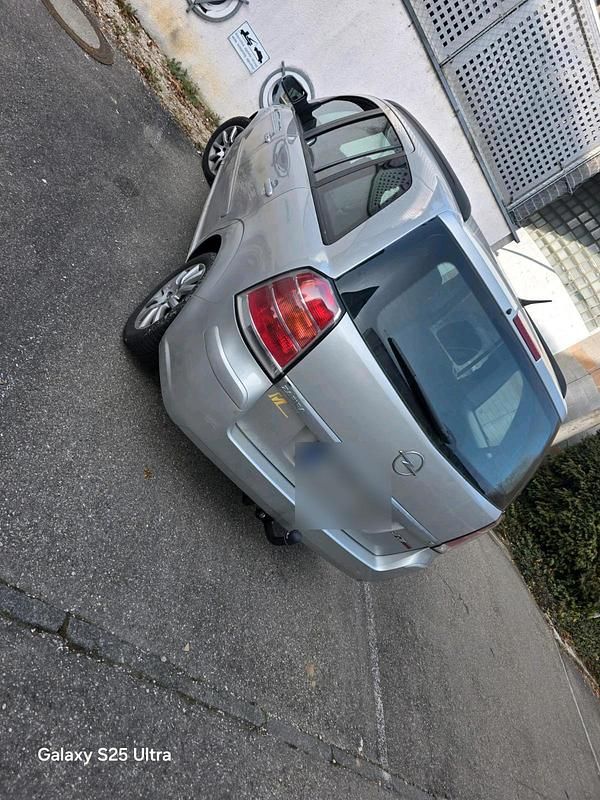 Gebraucht Opel Zafira 125 PS (91 kW) 2006 Silber Van / Kleinbus