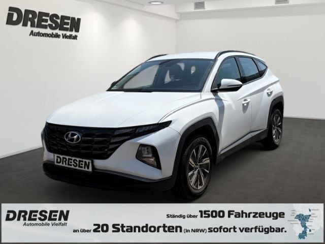 Weiss Gebraucht 2022 Hyundai Tucson Select SUV | 24.950 € (Fairer Preis) - Bild 1/4