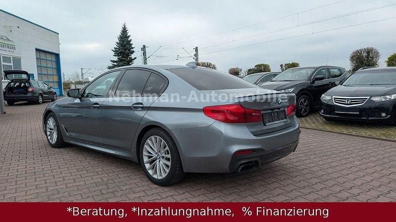 Gebraucht BMW M550 Performance 400 PS (294 kW) 2019 Blau Limousine