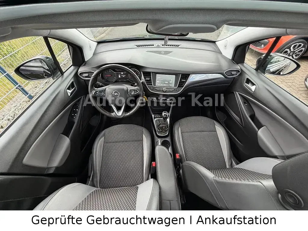 Gebraucht Opel Crossland 131 PS (96 kW) 2018 Schwarz SUV