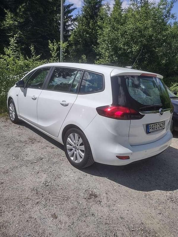 Gebraucht 2016 Opel Zafira Tourer drive Van / Kleinbus | 10.000 € (Teuer) - Bild 1/4