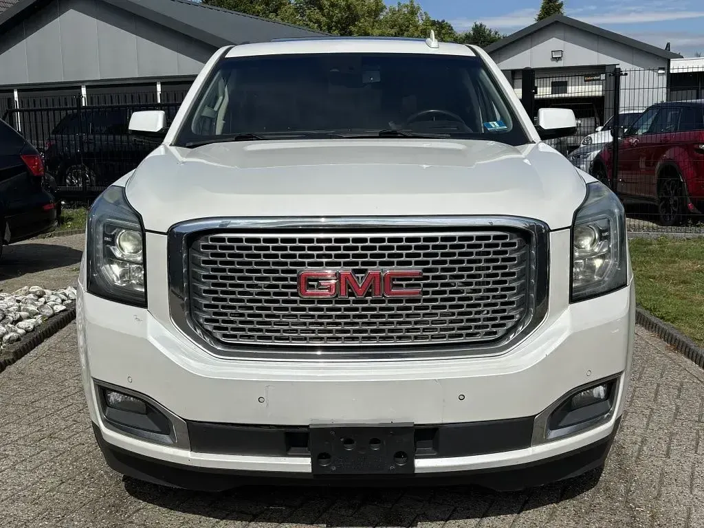 Gebraucht GMC Yukon 420 PS (308 kW) 2016 Weiß SUV