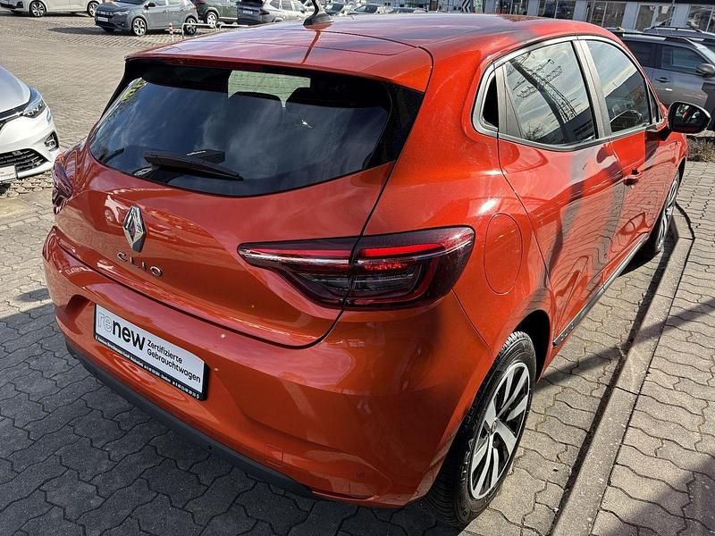 Gebraucht Renault Clio V Equilibre 90 PS (66 kW) 2023 Orange Kleinwagen