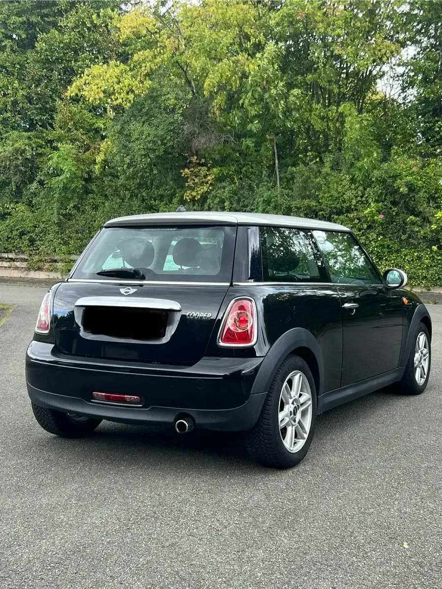 Gebraucht Mini Cooper 122 PS (89 kW) 2010 Schwarz Kleinwagen