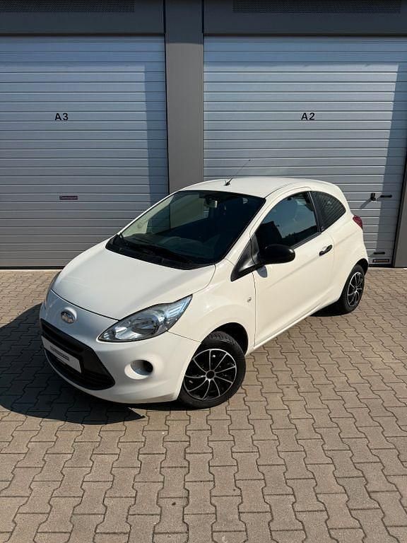 Gebraucht Ford Ka Trend 69 PS (50 kW) 2010 Weiß Kleinwagen