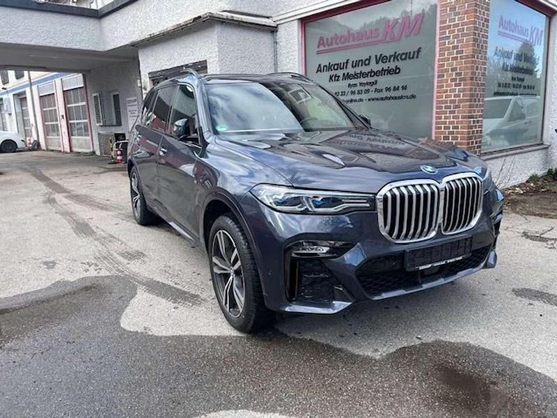 Gebraucht BMW X7 340 PS (250 kW) 2019 C27 arktis grau brillanteffekt SUV