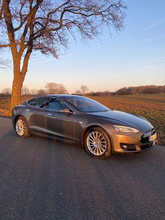Gebraucht Tesla Model S 309 kW (421 PS) 2016 Grau Kleinwagen