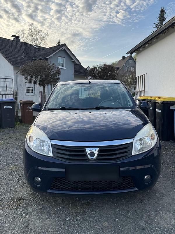 Usata Dacia Sandero 75 CV (55 kW) 2012 Blu Utilitaria