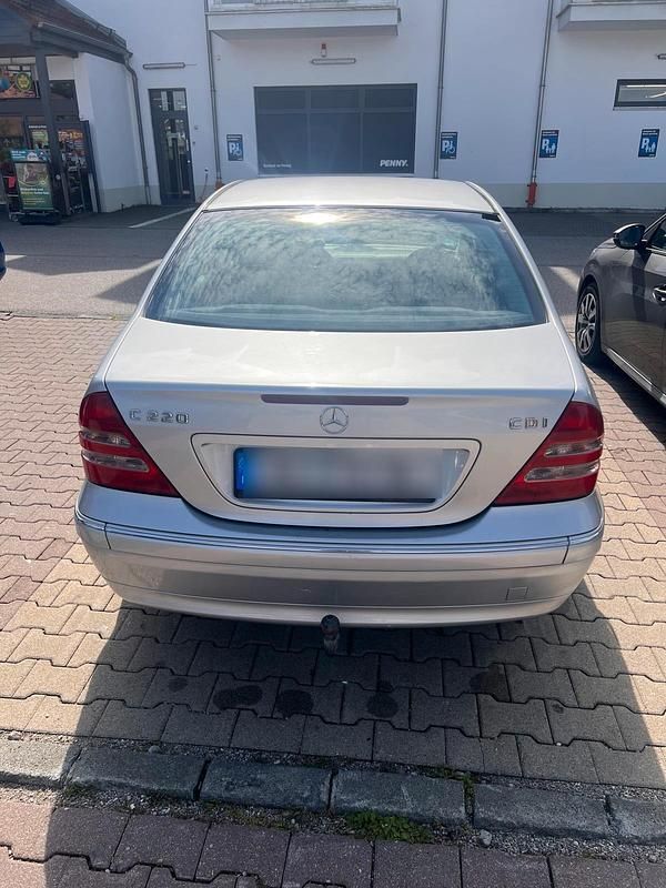 Gebraucht Mercedes C220 143 PS (105 kW) 2001 Limousine