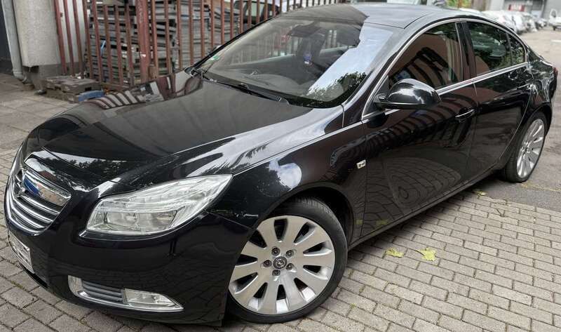 Graphitschwarz/carbon flash Gebraucht 2009 Opel Insignia Sport Limousine | 2.990 € (Superpreis) - Bild 1/4