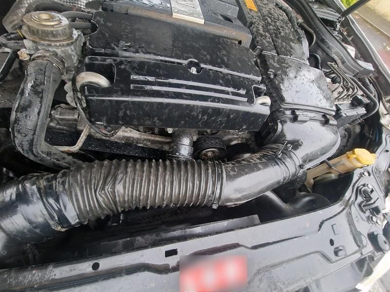 Gebraucht Mercedes C180 143 PS (105 kW) 2004 Silber Kombi