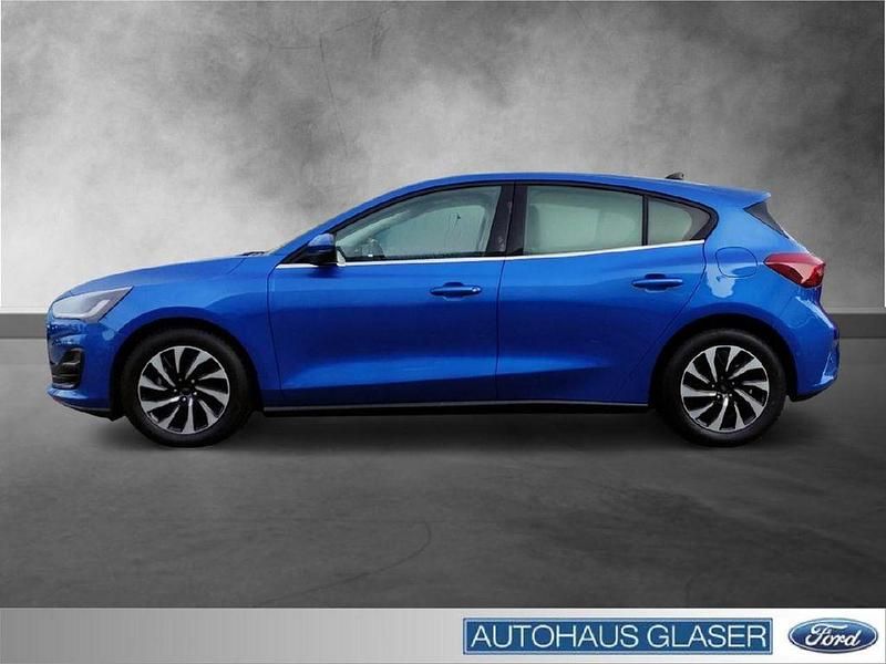 Gebraucht Ford Focus Titanium 155 PS (114 kW) 2024 Blau Limousine