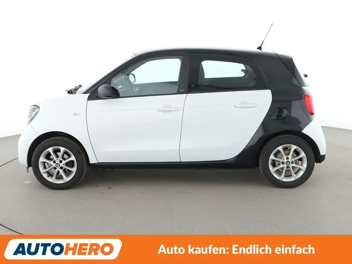 Gebraucht Smart ForFour Basis 71 PS (52 kW) 2018 Schwarz Kleinwagen