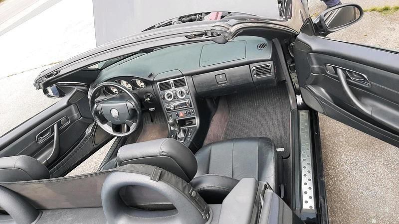 Usata Mercedes SLK200 2002 Nero Cabrio