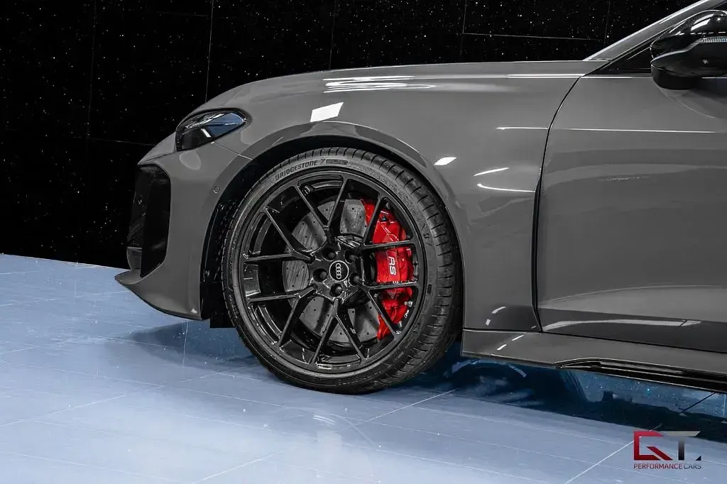 Neu Audi RS5 Sport 639 PS (469 kW) 2026 Grau Kombi