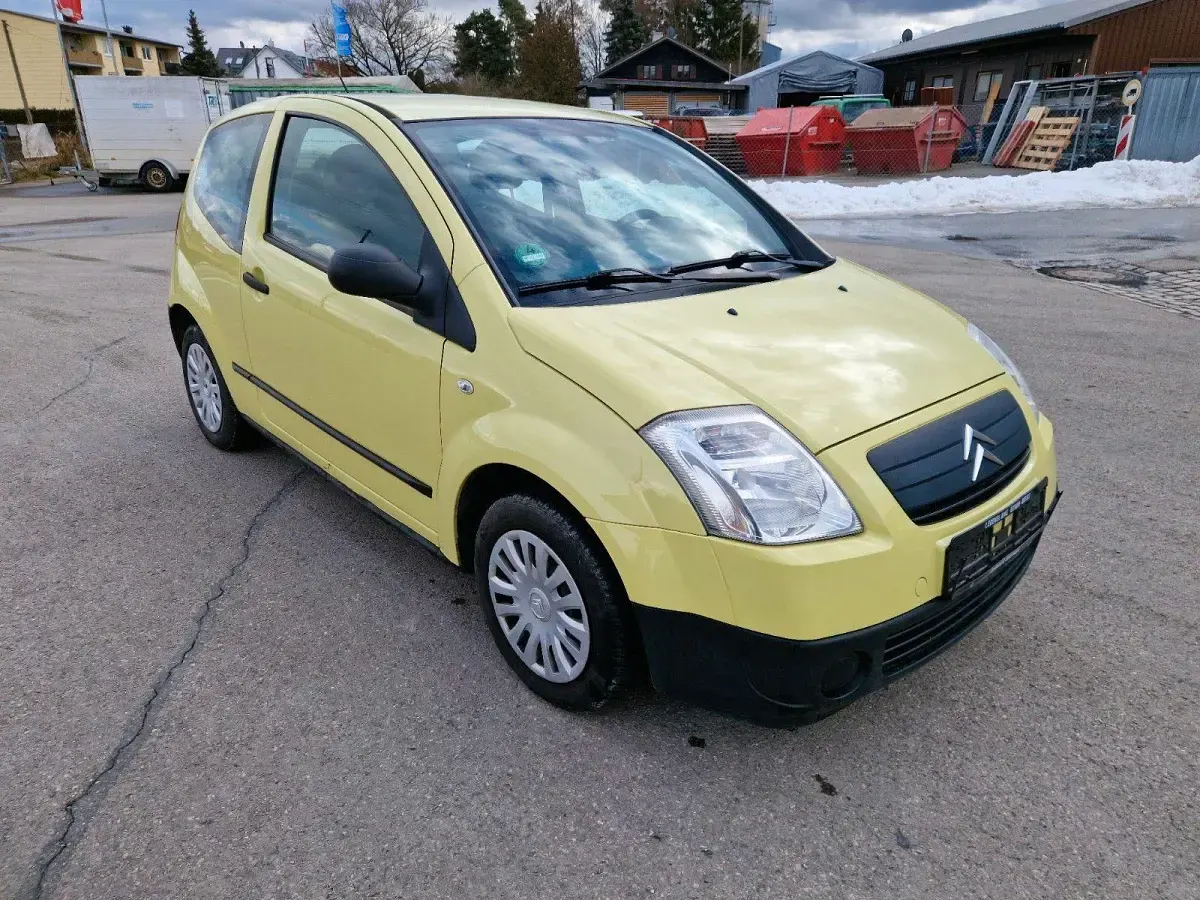 Gebraucht Citroën C2 Advance 60 PS (44 kW) 2007 Gelb Kleinwagen