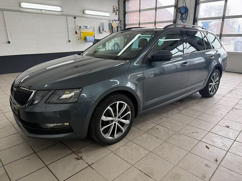 Gebraucht Skoda Octavia Soleil 115 PS (84 kW) 2019 Grau Kombi