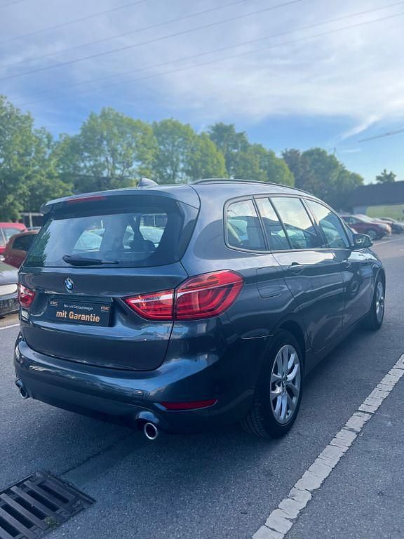 Gebraucht BMW 220 Advantage 190 PS (139 kW) 2021 Grau Kombi