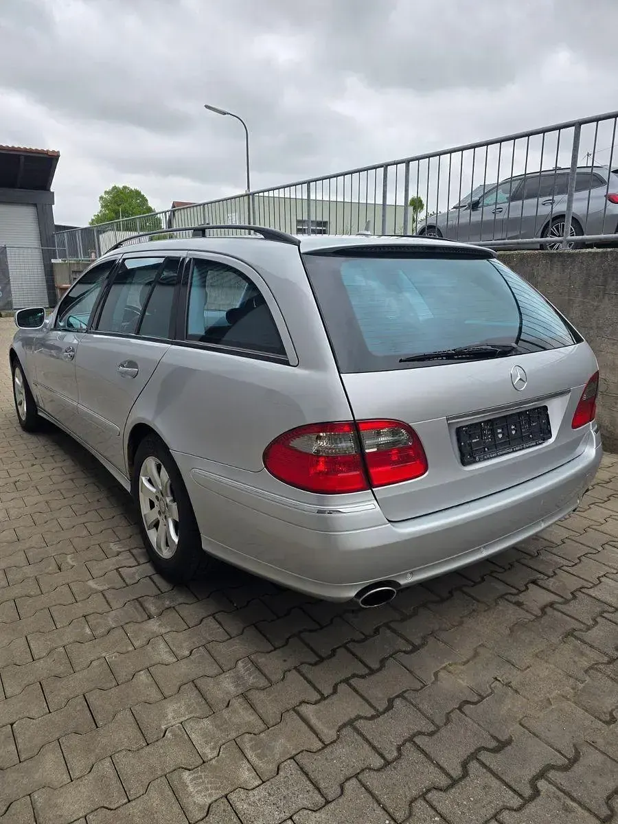 Brugt Mercedes E320 Elegance 224 HK (164 kW) 2007 Sølv Stationcar