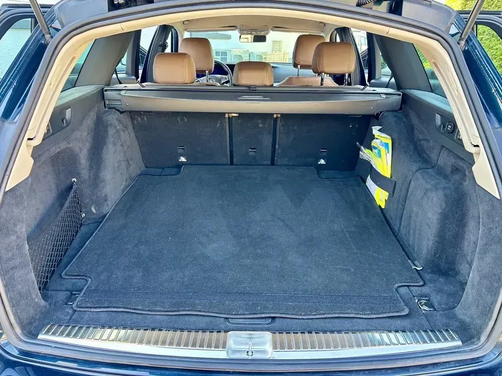 Gebraucht Mercedes E200 184 PS (135 kW) 2017 Grün Limousine