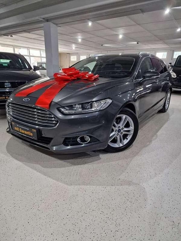 Gebraucht Ford Mondeo Titanium 203 PS (149 kW) 2016 Grau Kombi