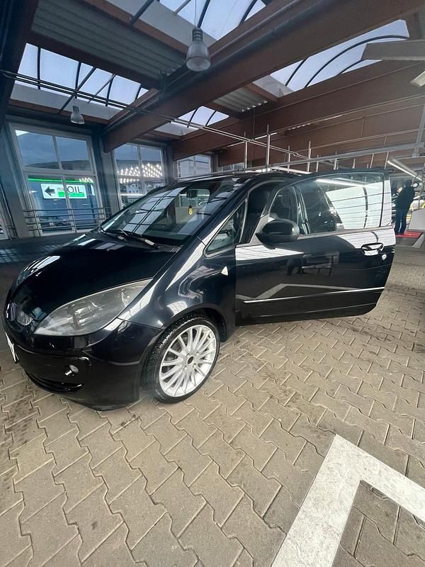 Schwarz Gebraucht 2008 Mitsubishi Colt Kleinwagen | 2.800 € (Fairer Preis) - Bild 1/4
