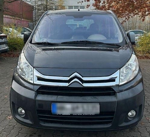 Second-hand Citroën Jumpy 128 CP (94 kW) 2014 Negru Monovolum