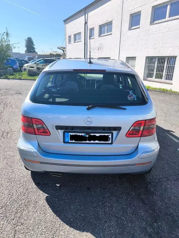 Gebraucht Mercedes B200 136 PS (100 kW) 2006 Blau Van / Kleinbus