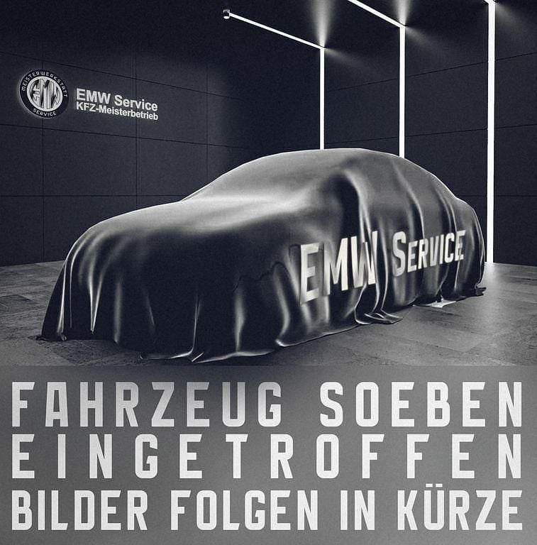 Second-hand BMW 320 Performance 184 CP (135 kW) 2010 Albastru Berlinǎ