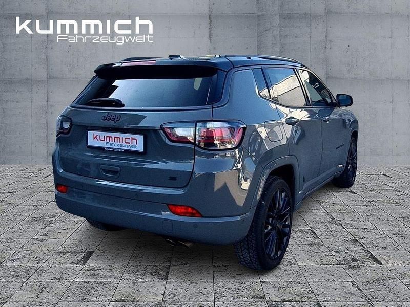Gebraucht Jeep Compass 150 PS (110 kW) 2021 Grau SUV