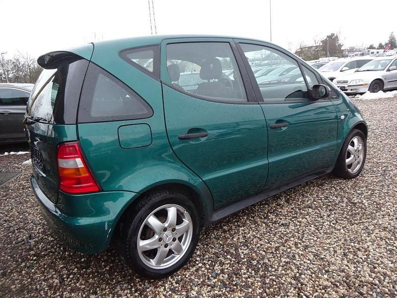 Gebraucht Mercedes A140 Classic 82 PS (60 kW) 2000 Grün Van / Kleinbus