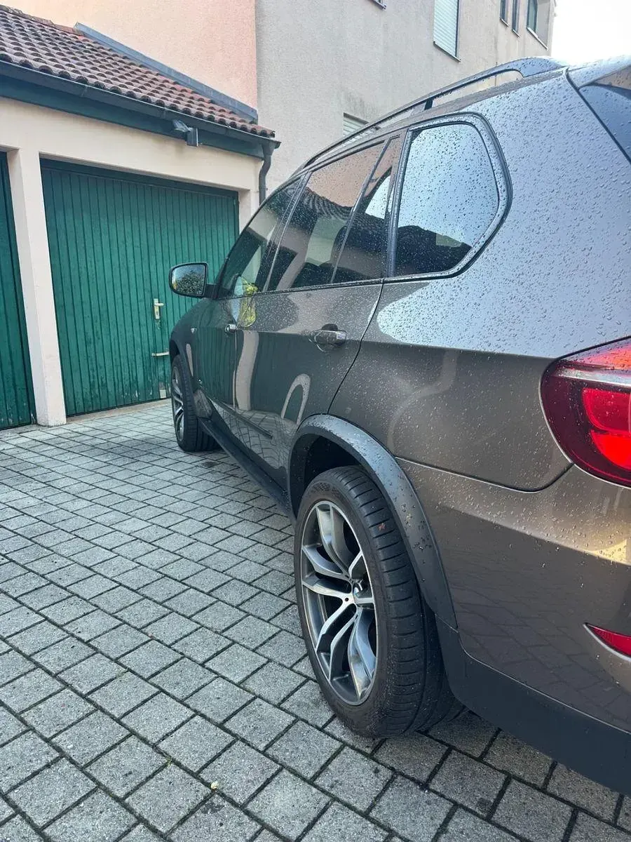 Gebraucht BMW X5 Exclusive 245 PS (180 kW) 2012 Braun SUV