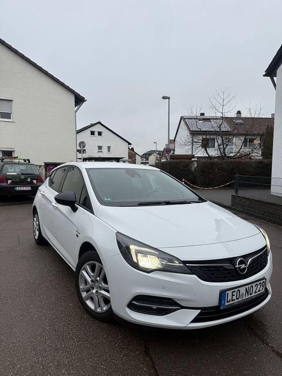 Gebraucht Opel Astra 131 PS (96 kW) 2020 Weiß Limousine