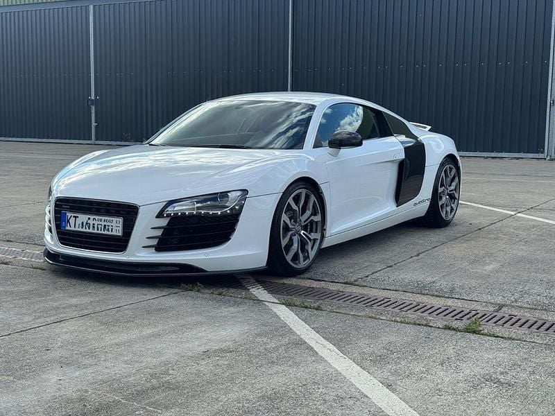 Weiß Gebraucht 2009 Audi R8 Coupé Design Coupé | 67.000 € - Bild 1/4