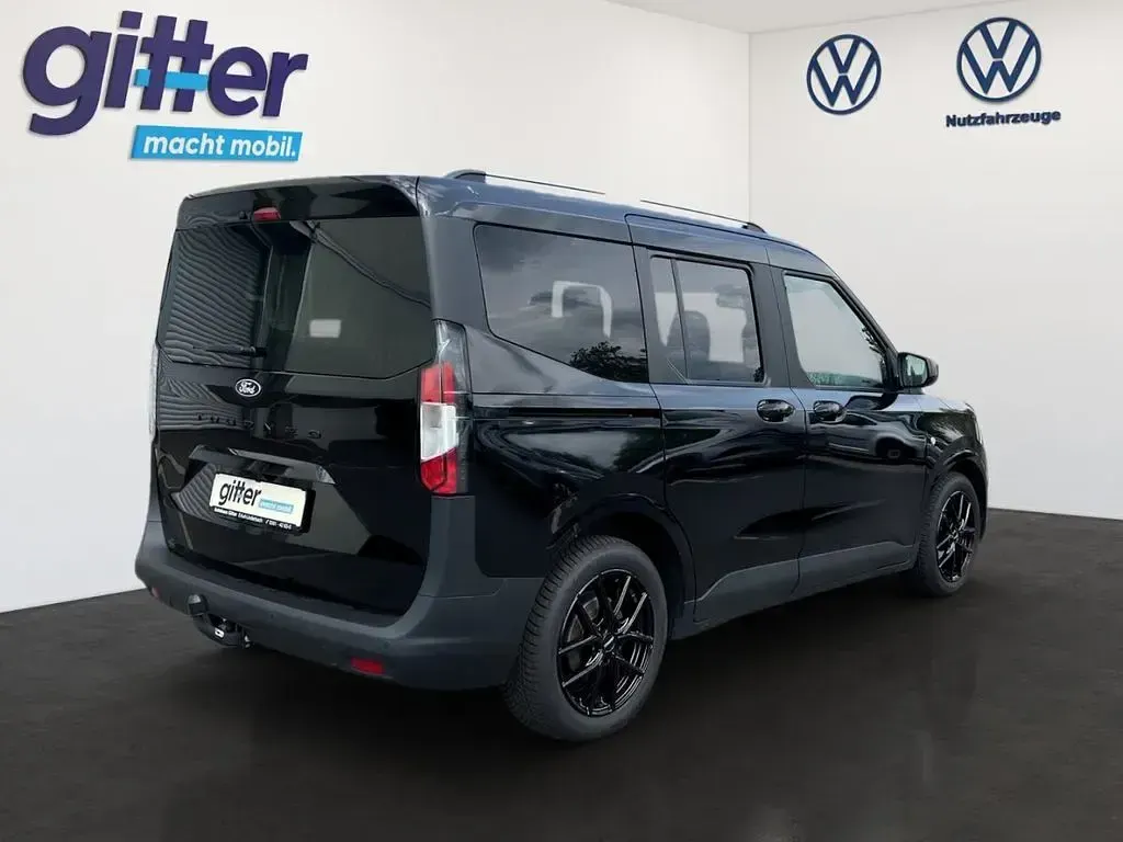 Gebraucht Ford Tourneo Courier Titanium 125 PS (91 kW) 2024 Schwarz Van / Kleinbus