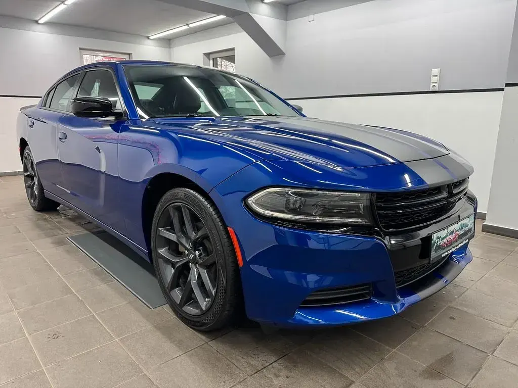 Gebraucht Dodge Charger SXT 309 PS (227 kW) 2022 Blau Limousine