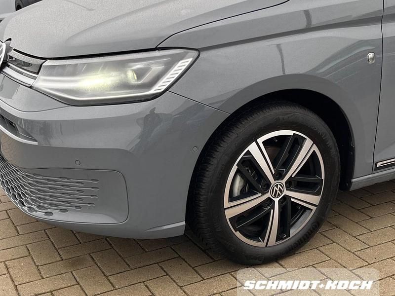 Gebraucht VW Caddy Dark Label 102 PS (75 kW) 2024 Pure grey (grau) Van / Kleinbus