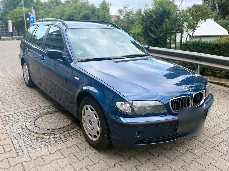 Blau Gebraucht 2003 BMW 316 Kombi | 999 € (Superpreis) - Bild 1/4