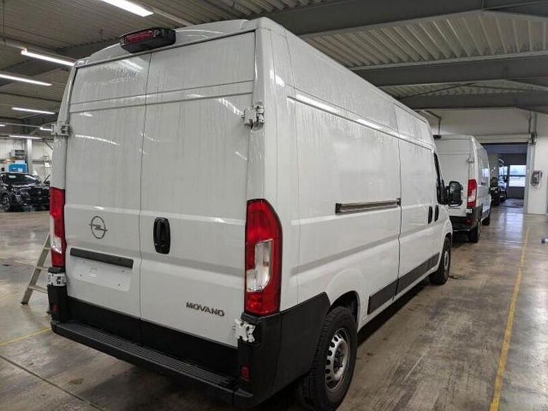 Gebraucht Opel Movano 140 PS (102 kW) 2024 Casablanca weiss Van / Kleinbus