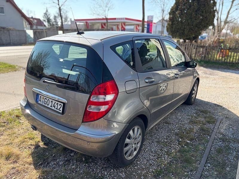 Gebraucht Mercedes A170 Elegance 116 PS (85 kW) 2006 Grau Van / Kleinbus