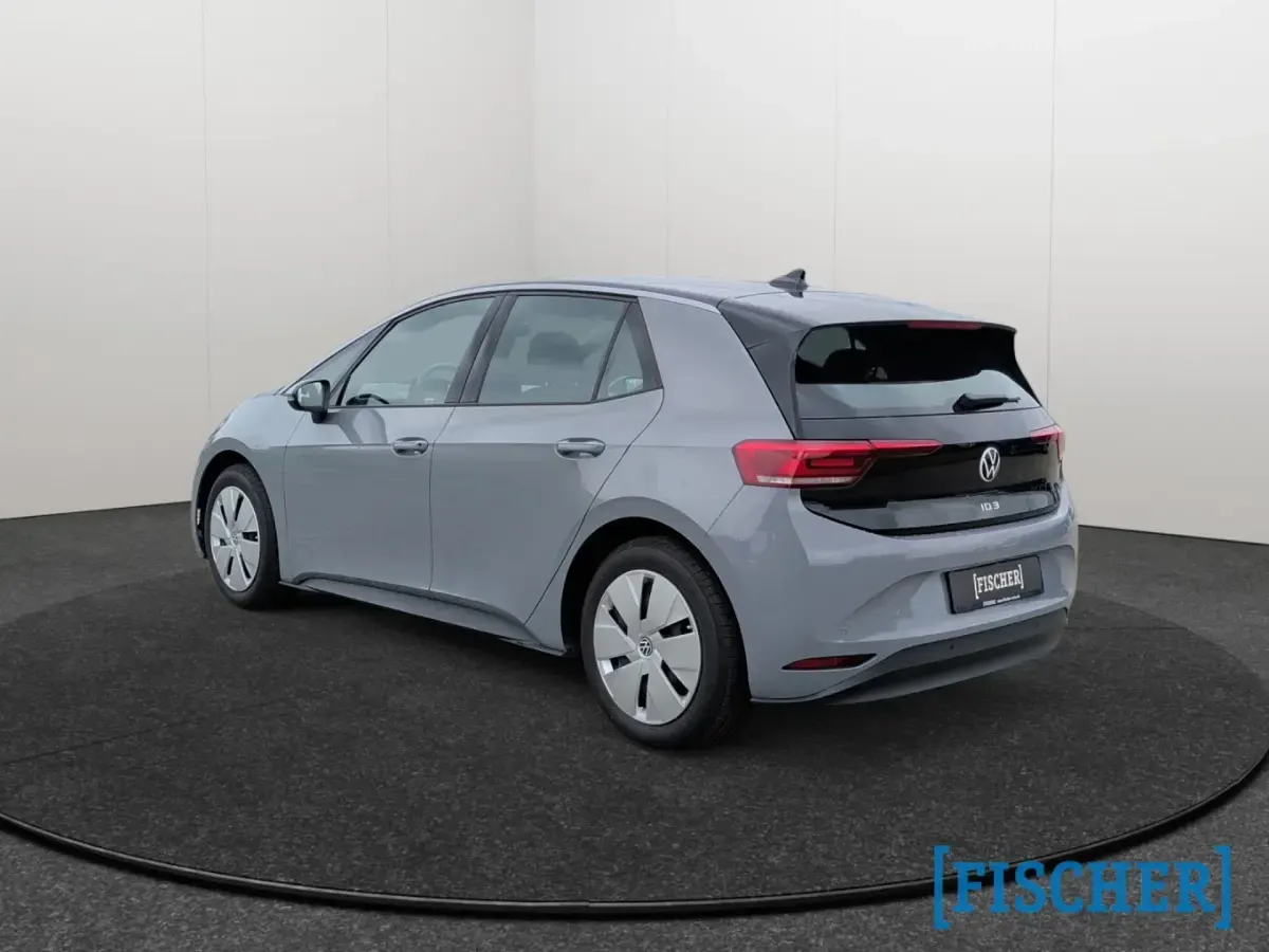 Gebraucht VW ID.3 Pro 150 kW (204 PS) 2024 Mondsteingrau Kleinwagen
