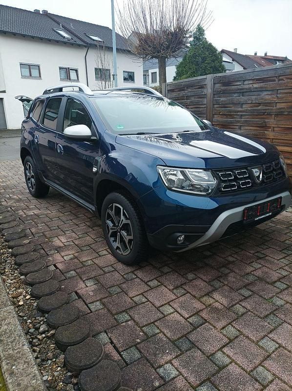Gebraucht Dacia Duster Prestige 125 PS (91 kW) 2018 Blau SUV