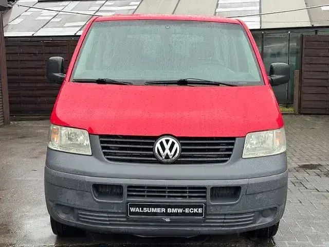 Gebraucht VW Caravelle 131 PS (96 kW) 2008 Rot Van