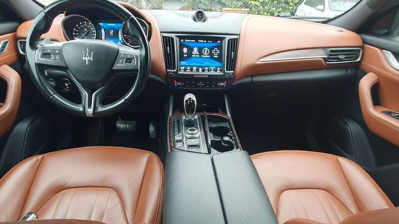 Gebraucht Maserati Levante 275 PS (202 kW) 2017 Schwarz SUV