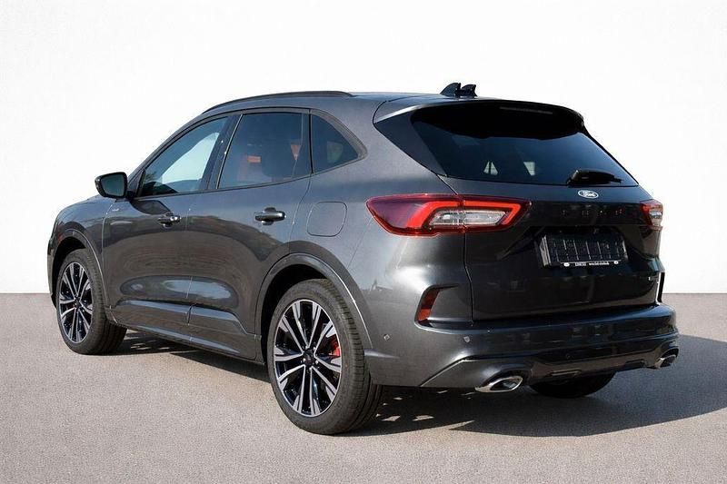 Gebraucht Ford Kuga ST-Line X 182 PS (133 kW) 2024 Grau SUV