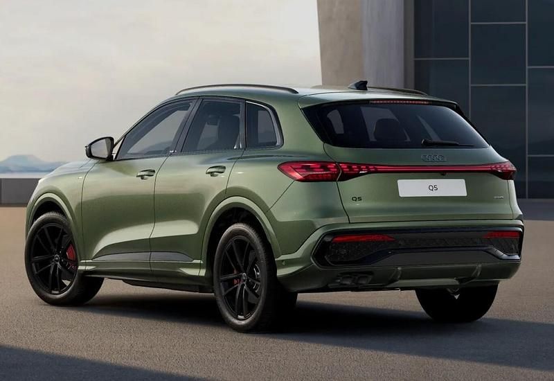 Neu Audi Q5 Ambiente 204 PS (150 kW) 2026 Distriktgrün metallic SUV