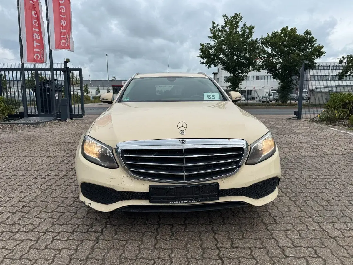 Gebraucht Mercedes E200 150 PS (110 kW) 2017 Kombi