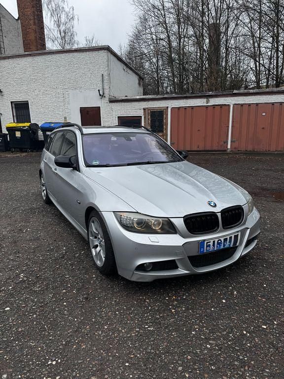 Gebraucht BMW 330 Performance 245 PS (180 kW) 2008 Silber Kombi