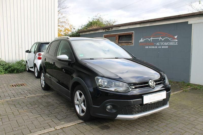 Schwarz Gebraucht 2011 VW Polo Cross Kleinwagen | 5.999 € (Guter Preis) - Bild 1/4