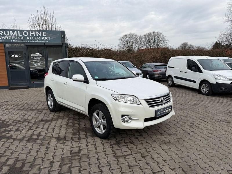 Gebraucht Toyota RAV4 Life 158 PS (116 kW) 2011 Weiß SUV